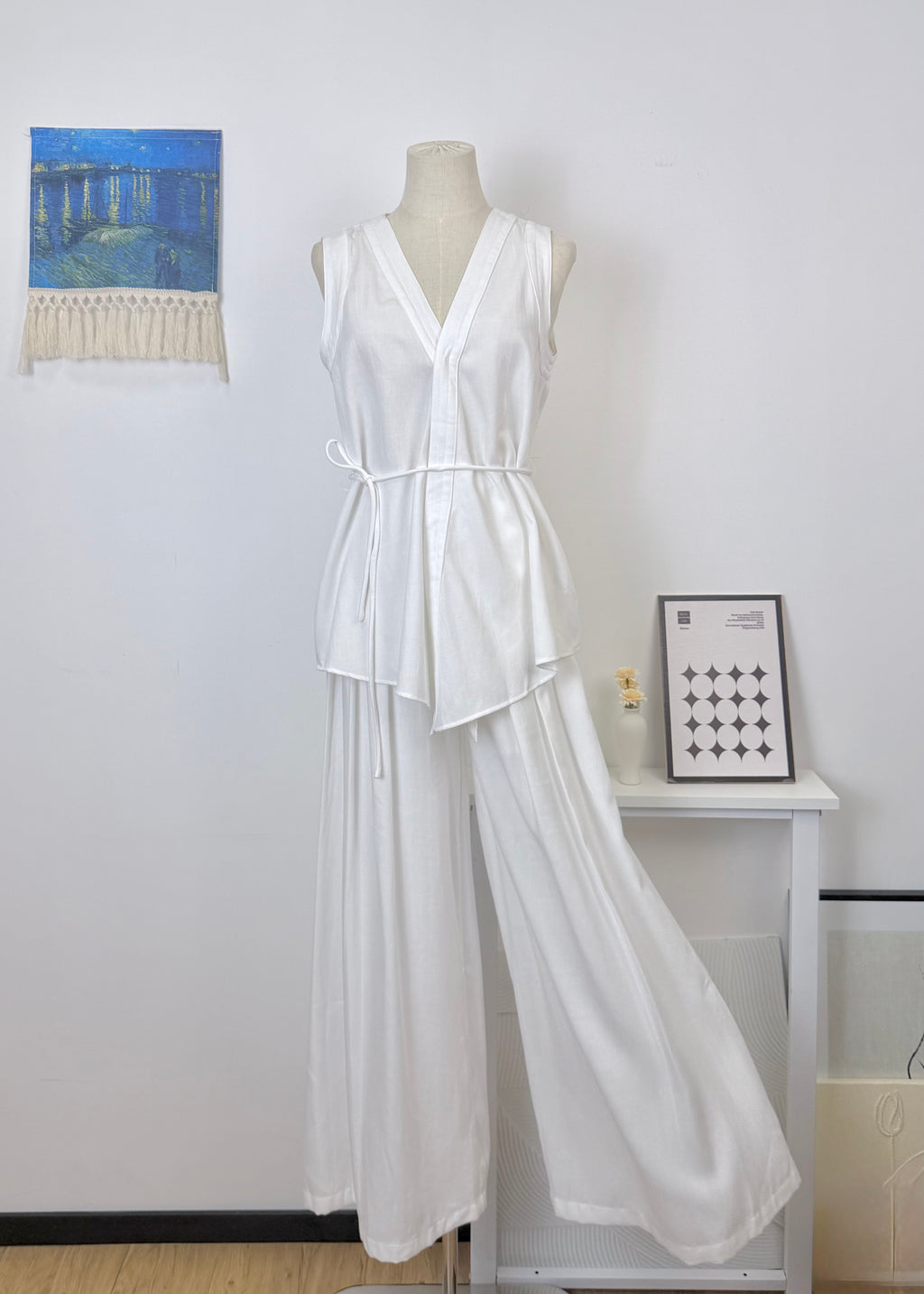 Cotton-linen sleeveless V-neck tie-front irregular top + wide-leg pants set