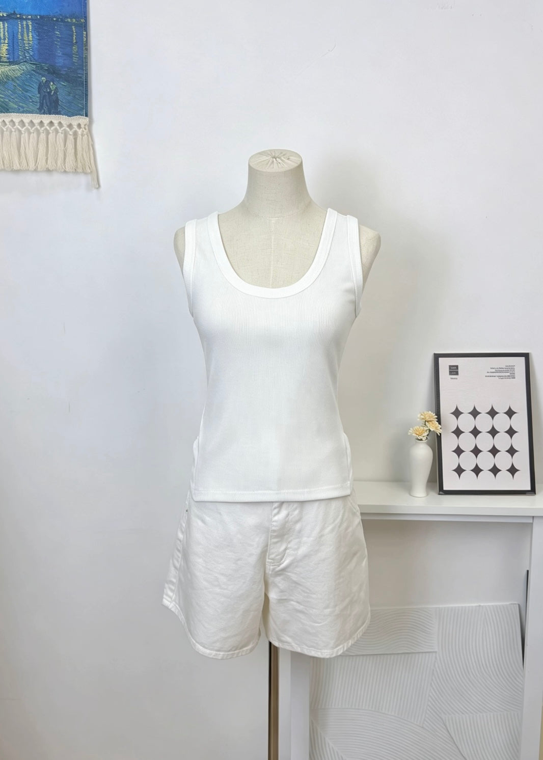Curved Hem Ribbed Tank Top