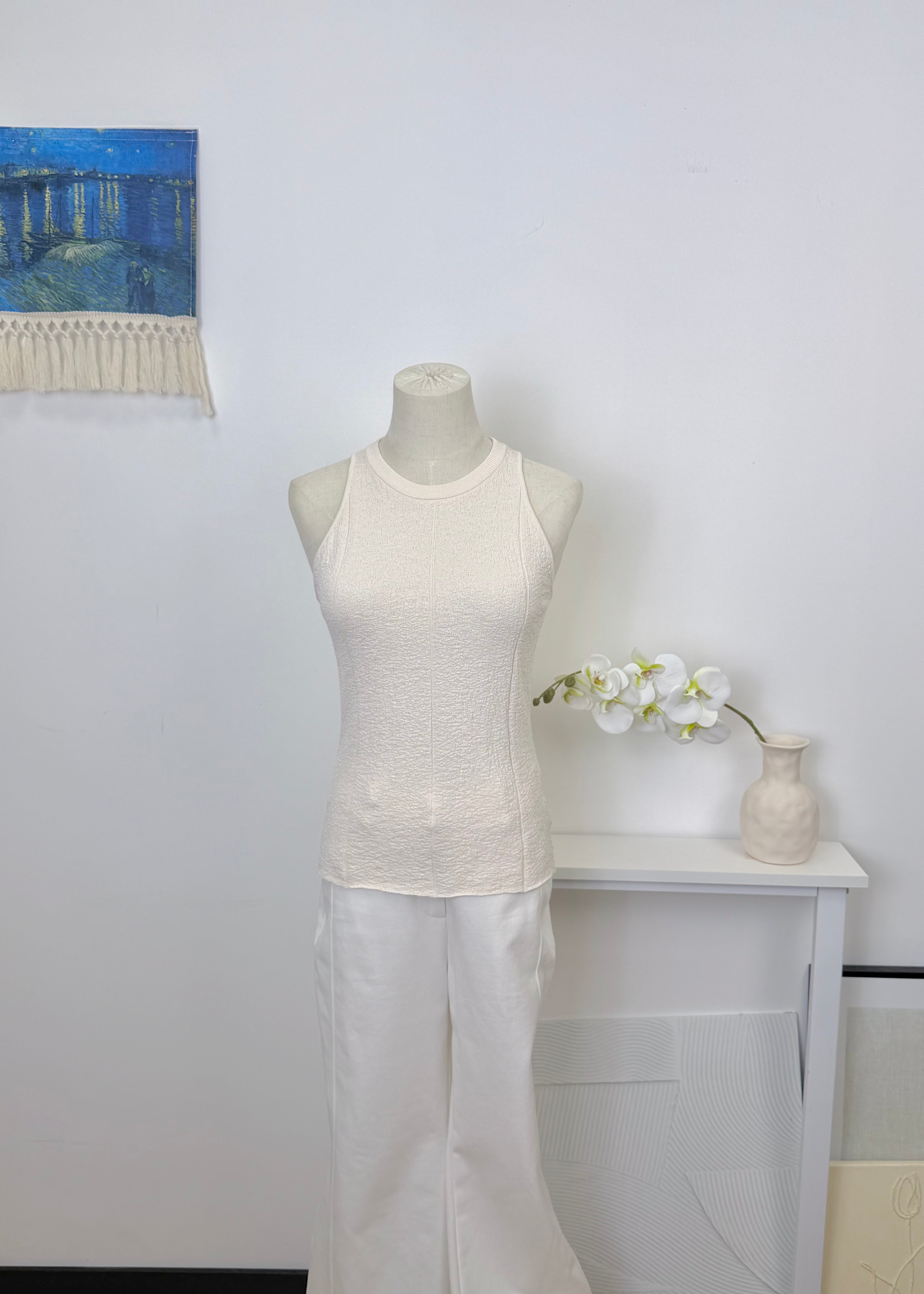 Inner Shoulder Textured Knit Top