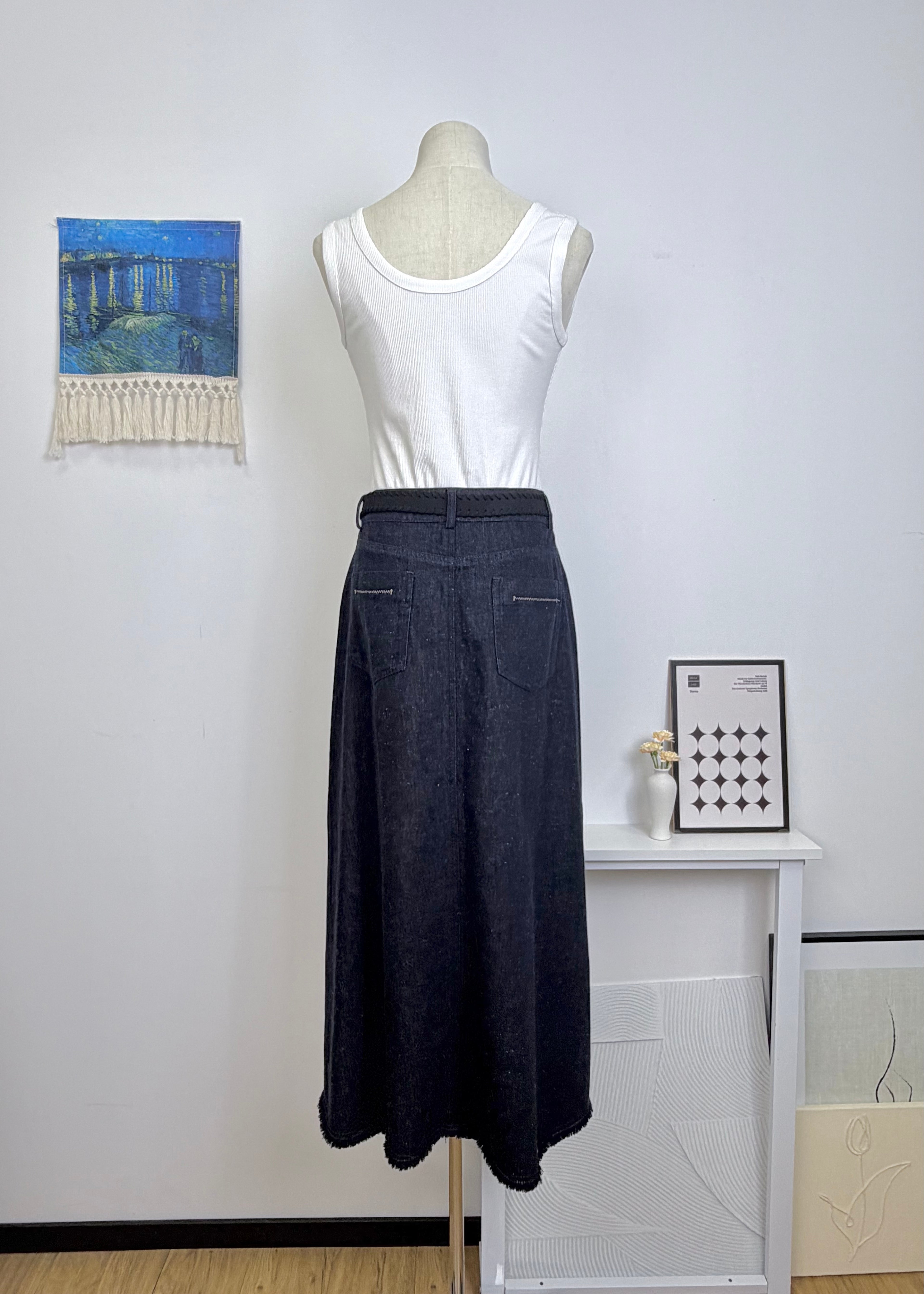 Woven Belt Raw Edge Denim Straight Midi Skirt