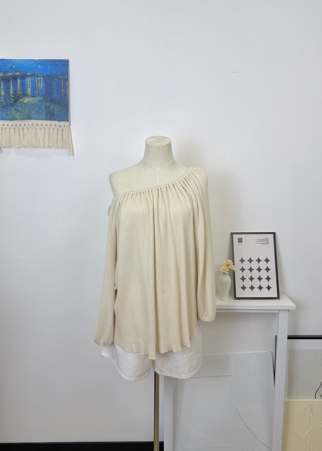 Off Shoulder Sleeve Top