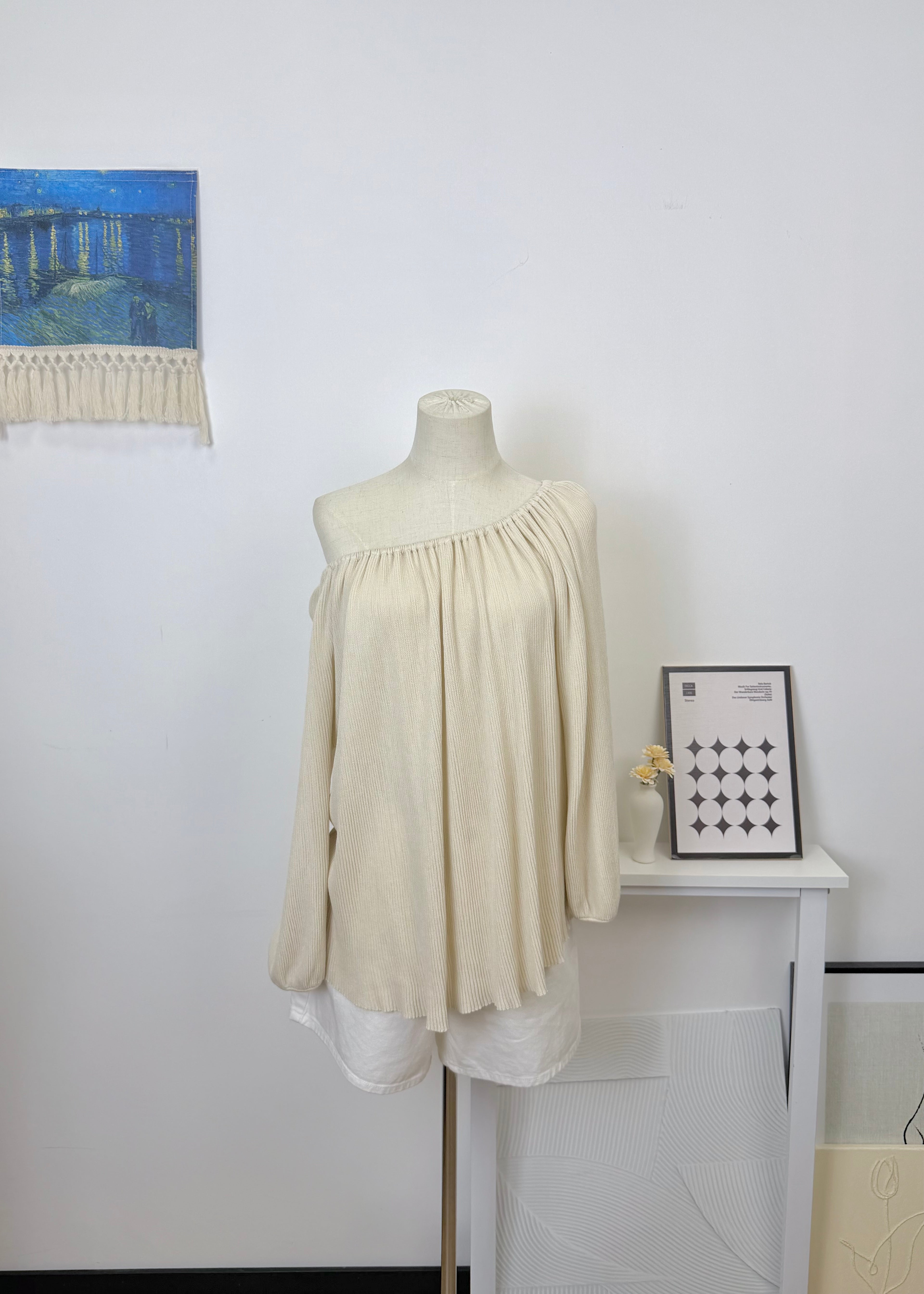Off Shoulder Sleeve Top