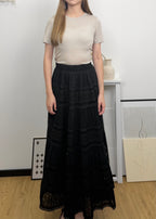 Embroidery Elastic Waist Midi Skirt