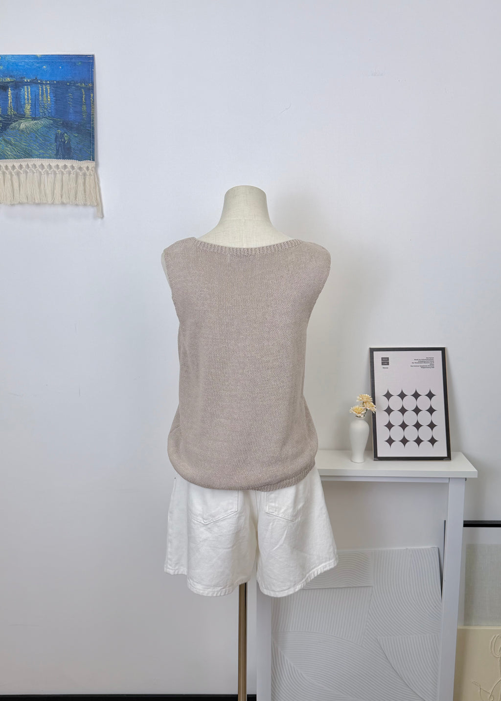 Artistic Chunky Knit Vest