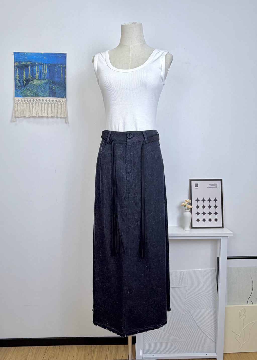 Woven Belt Raw Edge Denim Straight Midi Skirt