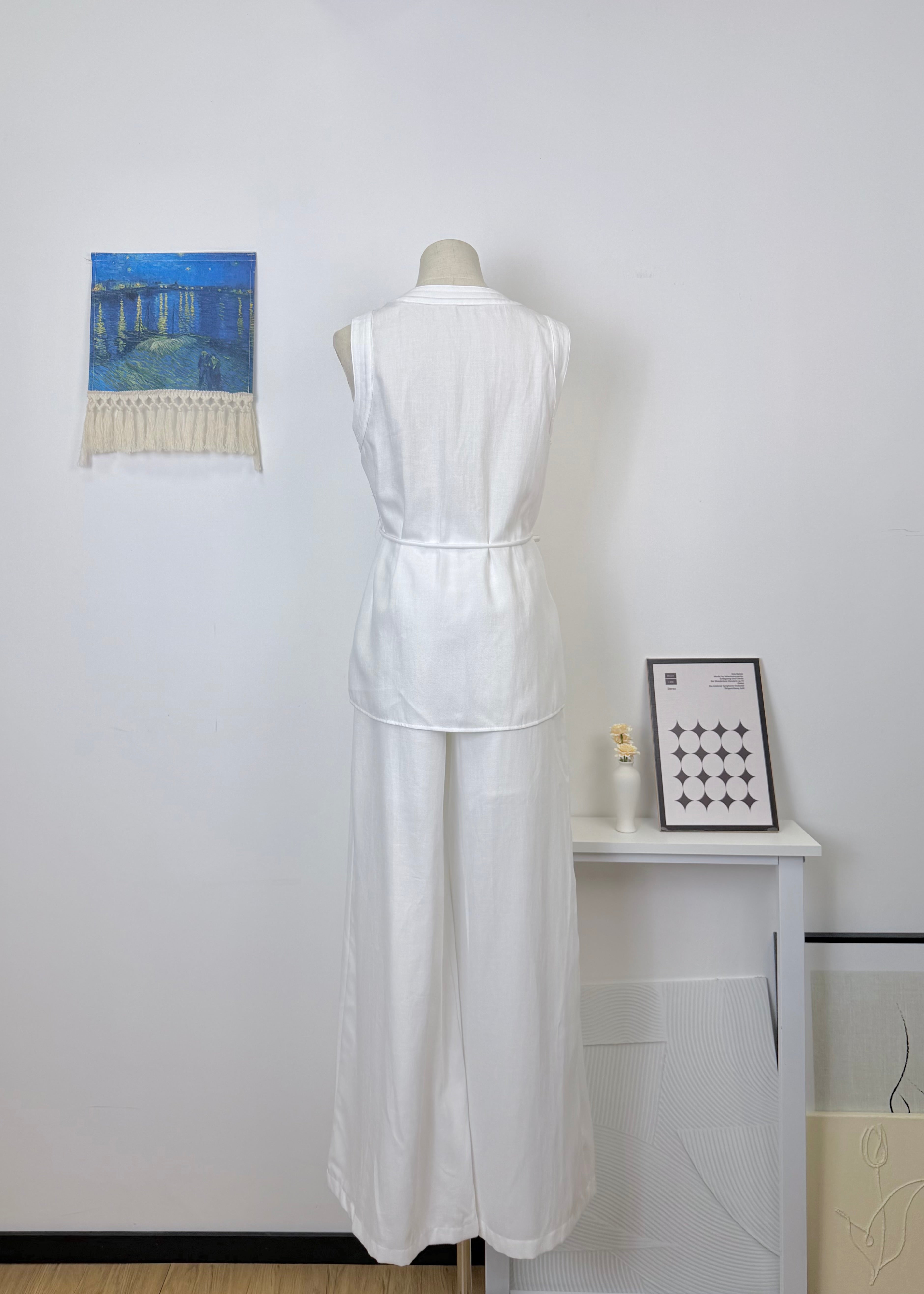 Cotton-linen sleeveless V-neck tie-front irregular top + wide-leg pants set