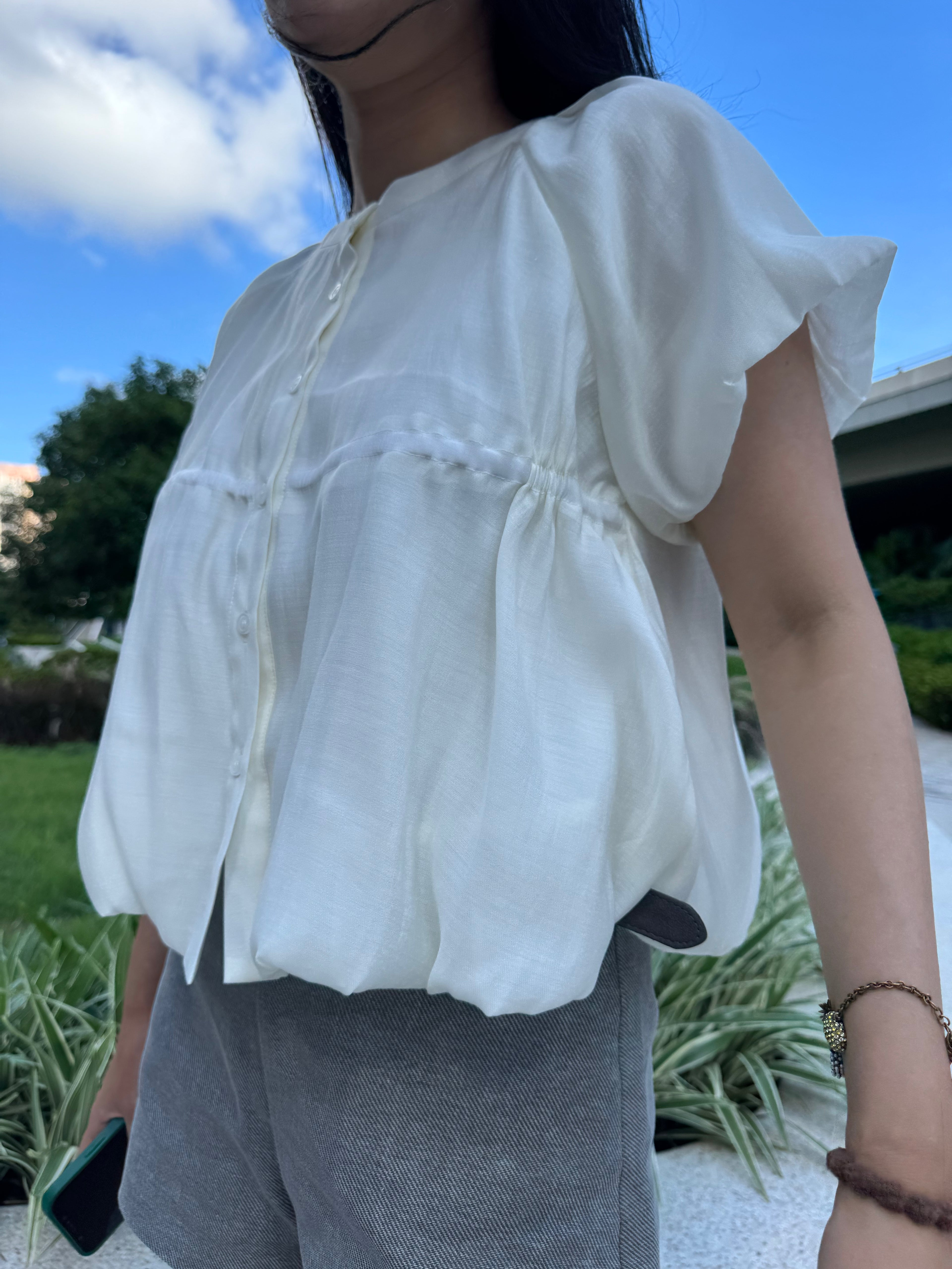 Waist Gathered Puff Sleeve Cropped Shirt